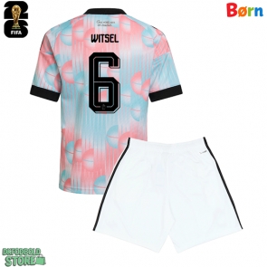 Belgien Axel Witsel #6 Replika Babytøj Udebanesæt Børn VM 2026 Kortærmet (+ Korte bukser)